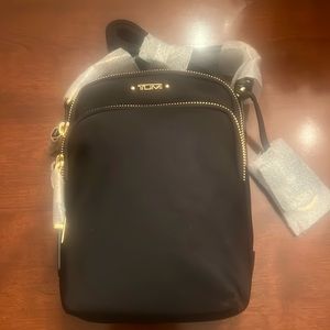 Black Voyageur Ruma crossbody